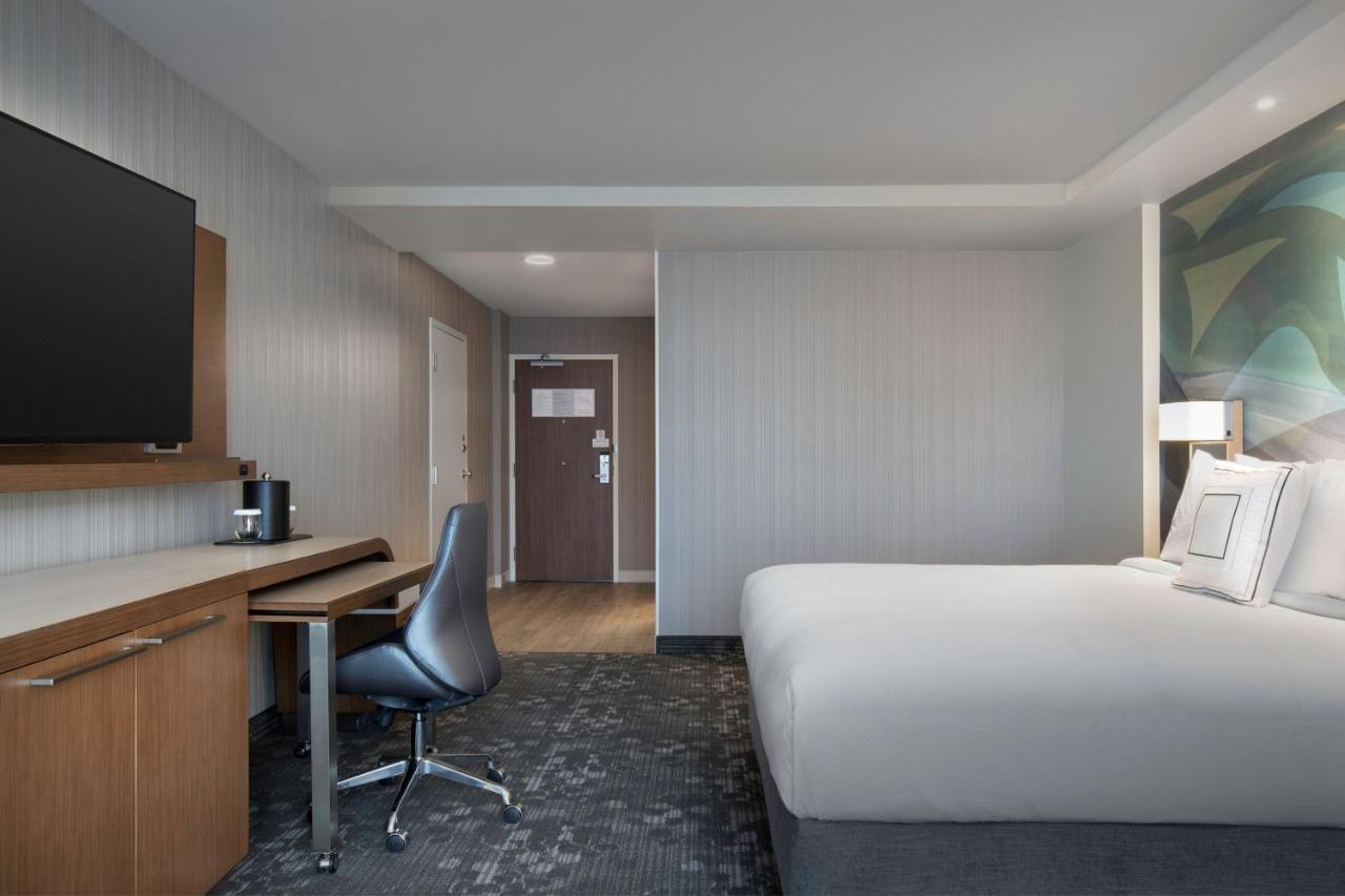 Courtyard By Marriott Nanaimo Otel Dış mekan fotoğraf